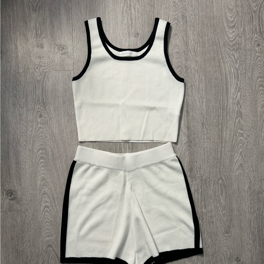 Air space Piped Ribbed Tank Top Set - Picture 4 of 7